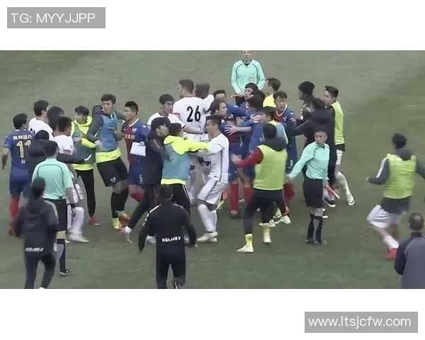 足球巨星乔迁新居引热议球迷关注搬家细节展现生活另一面